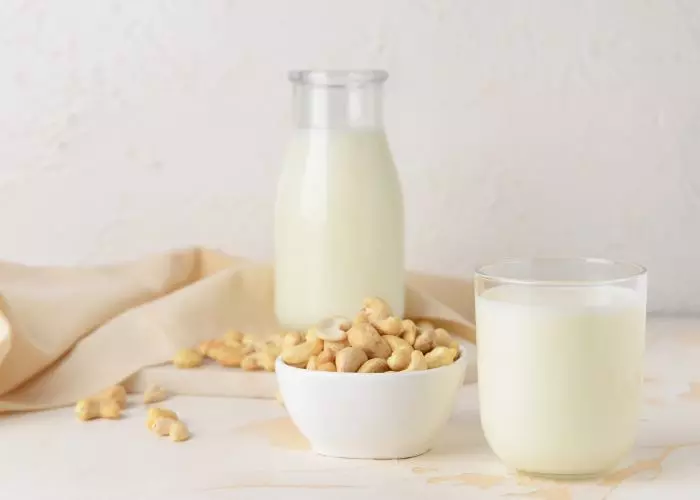 Embracing Unsweetened Nut Milks